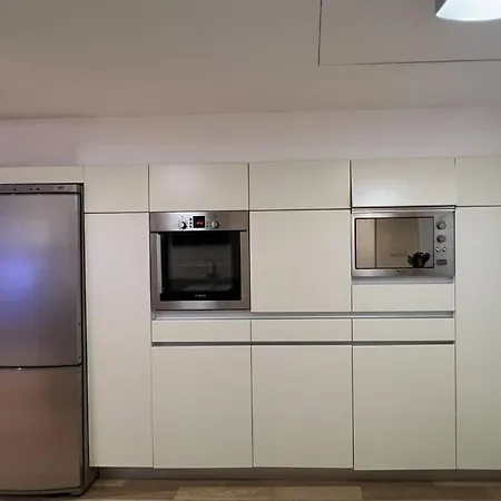 Excelente Piso Y Plaza De Garaje Apartament *