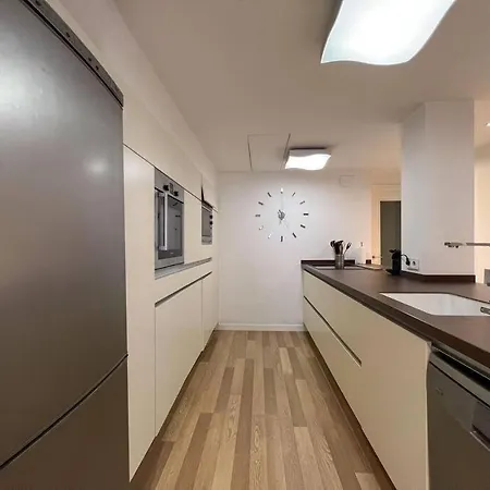 Apartament Excelente Piso Y Plaza De Garaje *