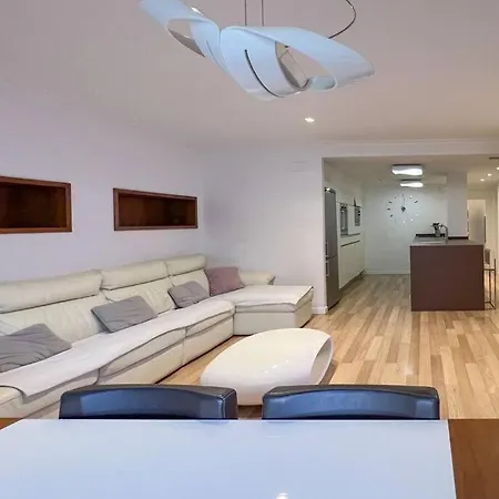 Excelente Piso Y Plaza De Garaje Elx